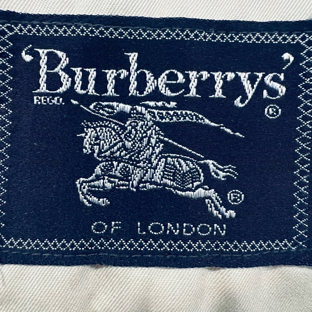 Vintage Burberry Trench Coat, 4 Extra-Long - Picture 14 of 16